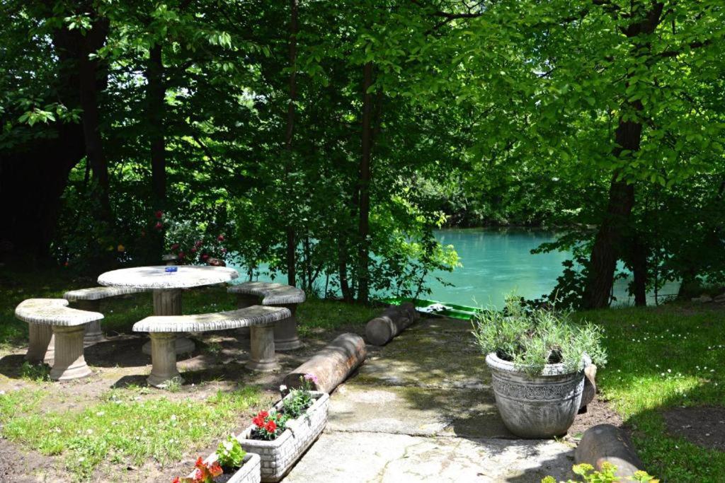 Una Rosa Hostel Bihać Exterior foto